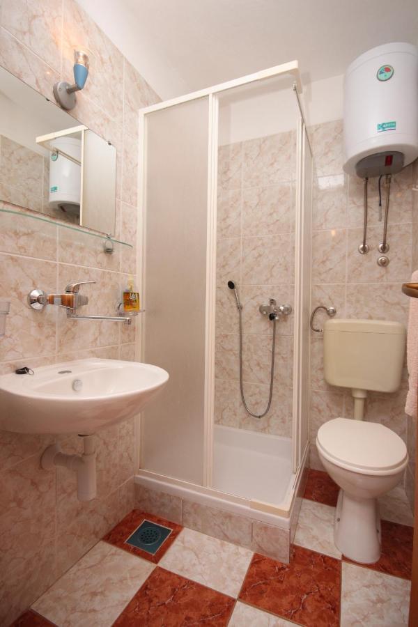 Apartments With A Parking Space Starigrad, Paklenica - 6618 외부 사진