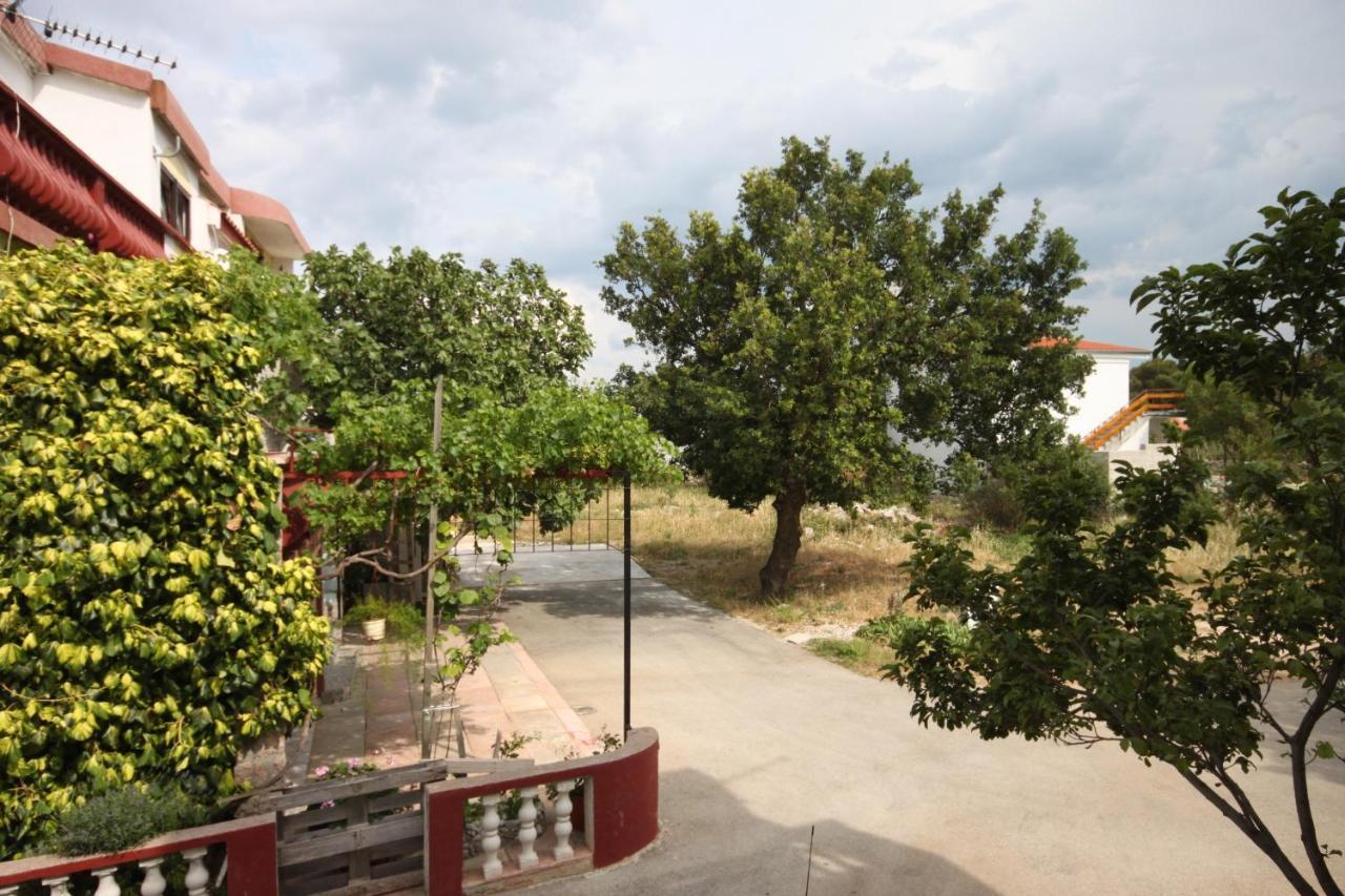 Apartments With A Parking Space Starigrad, Paklenica - 6618 외부 사진